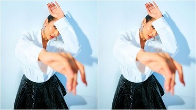 With the help of hairstylist Meghna Butani, Malaika styled her lush locks into a neat bun to complement her stunning look. (Instagram/@malaikaaroraofficial) With the help of hairstylist Meghna Butani, Malaika styled her lush locks into a neat bun to complement her stunning look. (Instagram/@malaikaaroraofficial)