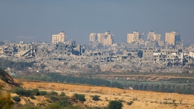 A view of damaged buildings in Gaza,, amid the ongoing conflict between Israel and the Palestinian group Hamas, November 17, 2023. REUTERS/Alexander Ermochenko (REUTERS)