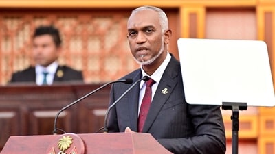 Mohamed Muizzu, the newly elected president of Maldives speaks during his inauguration ceremony in Male, Maldives November 17. (REUTERS)