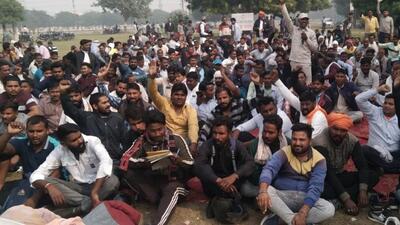 Sanitation workers have been on a strike since November 6. (HT PHOTO) Sanitation workers have been on a strike since November 6. (HT PHOTO)
