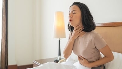 Air pollution besides irritating our throat can also weaken immunity which can lead to viral infections that can cause sore throat as one of the symptoms. (Freepik) Air pollution besides irritating our throat can also weaken immunity which can lead to viral infections that can cause sore throat as one of the symptoms. (Freepik)