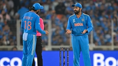 India's captain Rohit Sharma talks with his teammate Virat Kohli (L) during the 2023 ICC Men's Cricket World Cup one-day international (ODI) final (AFP) India's captain Rohit Sharma talks with his teammate Virat Kohli (L) during the 2023 ICC Men's Cricket World Cup one-day international (ODI) final (AFP)