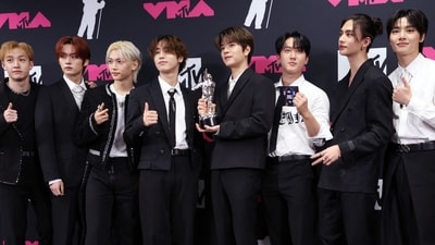 Stray Kids poses with the Best K-Pop award for S-Class at the 2023 MTV Video Music Awards.