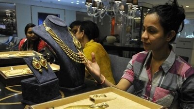 Women purchase jewllery at a showroom in Indore. (Arun Mondhe/ HT file) Women purchase jewllery at a showroom in Indore. (Arun Mondhe/ HT file)