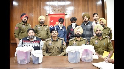 A case was registered under 384 (extortion) and 506 (criminal intimidation) of the IPC and Arms Act at Kot Isse Khan police station. (HT photo)