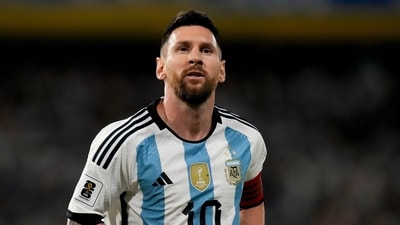 Argentina's Lionel Messi runs during a qualifying game (AP) Argentina's Lionel Messi runs during a qualifying game (AP)