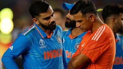 India coach Rahul Dravid and Virat Kohli look dejected during the presentation ceremony after losing the ICC Cricket World Cup final (REUTERS)