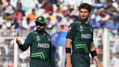 Shaheen Afridi (R) and Babar Azam of Pakistan (Samir Jana/ Hindustan Times) Shaheen Afridi (R) and Babar Azam of Pakistan (Samir Jana/ Hindustan Times)