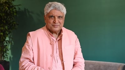 Javed Akhtar makes a comeback to scriptwriting Javed Akhtar makes a comeback to scriptwriting
