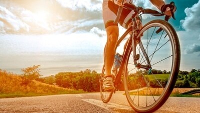2. Cycling: Cycling is another low-impact exercise that can help improve cardiovascular health and strengthen the muscles around the knee joint. (Unsplash) 2. Cycling: Cycling is another low-impact exercise that can help improve cardiovascular health and strengthen the muscles around the knee joint. (Unsplash)