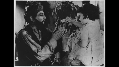 Directed Tapan Sinha, this is a screening of a classic film in original 35mm format. Directed Tapan Sinha, this is a screening of a classic film in original 35mm format.