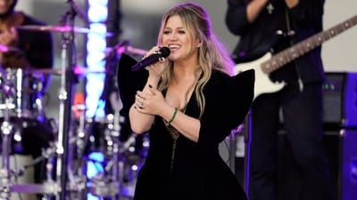 Kelly Clarkson performs on NBC's "Today" show at Rockefeller Plaza on Friday, Sept. 22, 2023, in New York. (Photo by Charles Sykes/Invision/AP) (Charles Sykes/Invision/AP) Kelly Clarkson performs on NBC's "Today" show at Rockefeller Plaza on Friday, Sept. 22, 2023, in New York. (Photo by Charles Sykes/Invision/AP) (Charles Sykes/Invision/AP)