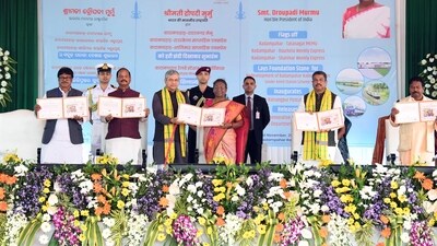 Railway Minister Ashwini Vaishnaw, Education Minister Dharmendra Pradhan, and Governor of Odisha Raghubar Das among other senior leaders and Railway officials were present at the flagging-off ceremony. (President of India-X) Railway Minister Ashwini Vaishnaw, Education Minister Dharmendra Pradhan, and Governor of Odisha Raghubar Das among other senior leaders and Railway officials were present at the flagging-off ceremony. (President of India-X)