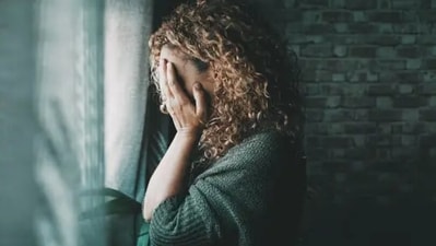 Positive stress: This stress happens when people are excited but also nervous, like going up on stage or performing an intense sport. Symptoms include adrenaline and excitement. (Unsplash) Positive stress: This stress happens when people are excited but also nervous, like going up on stage or performing an intense sport. Symptoms include adrenaline and excitement. (Unsplash)