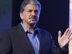 Industrialist Anand Mahindra shared a video of people throwing waste in Mumbai sea. Industrialist Anand Mahindra shared a video of people throwing waste in Mumbai sea.