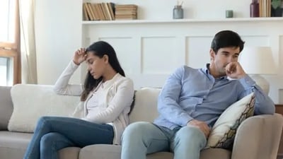 We can always choose to feel safe and secure in the relationship, even though the avoidant partner may withdraw in case of connection or intimacy. (Unsplash) We can always choose to feel safe and secure in the relationship, even though the avoidant partner may withdraw in case of connection or intimacy. (Unsplash)