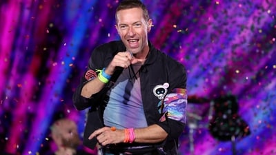 Singer Chris Martin of the band Coldplay performs at Rose Bowl Stadium in Pasadena, California, U.S., September 30, 2023. REUTERS/Mario Anzuoni (REUTERS)