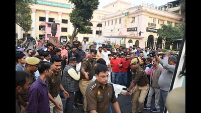 Police personnel at the scene of the incident, in Lucknow, on Wednesday. (HT Photo) Police personnel at the scene of the incident, in Lucknow, on Wednesday. (HT Photo)