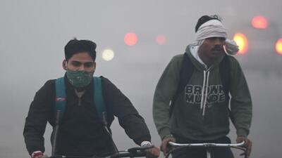 The AQI of Delhi remained in the ‘very poor’ category for the fourth consecutive day on Tuesday. (HT Photo) The AQI of Delhi remained in the ‘very poor’ category for the fourth consecutive day on Tuesday. (HT Photo)