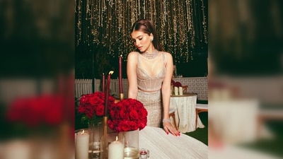 For her birthday celebration, Tara Sutaria donned an ensemble from the collection of designer Faraz Manan. (Instagram/@tarasutaria) For her birthday celebration, Tara Sutaria donned an ensemble from the collection of designer Faraz Manan. (Instagram/@tarasutaria)