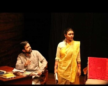 Director Ashraf Ali has adapted this play from Rabindranath Tagore's story, Charulata.