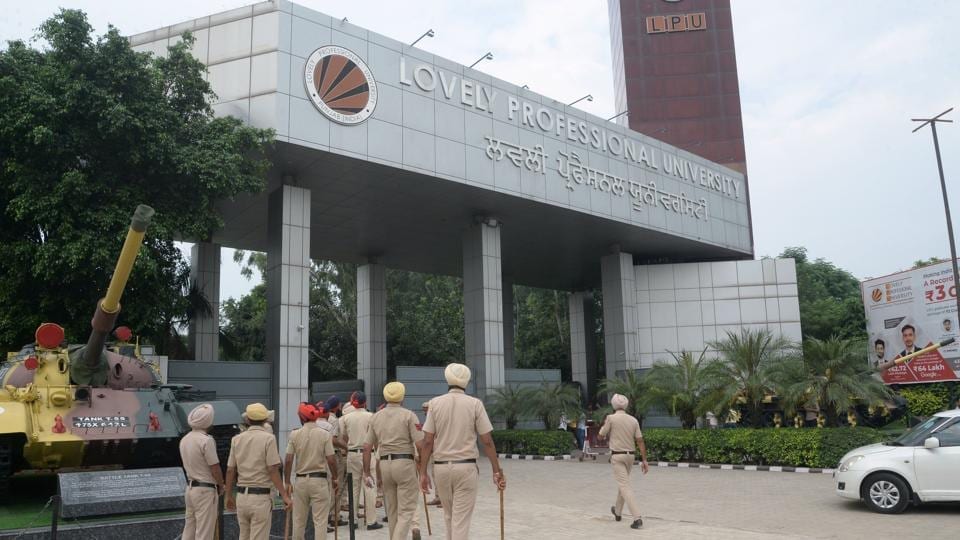 Scientists, scholars, and policymakers from across the country and abroad of various disciplines will attend the 109th Indian Science Congress, to share their knowledge, expertise and experience with the scientific community. Scientists, scholars, and policymakers from across the country and abroad of various disciplines will attend the 109th Indian Science Congress, to share their knowledge, expertise and experience with the scientific community.