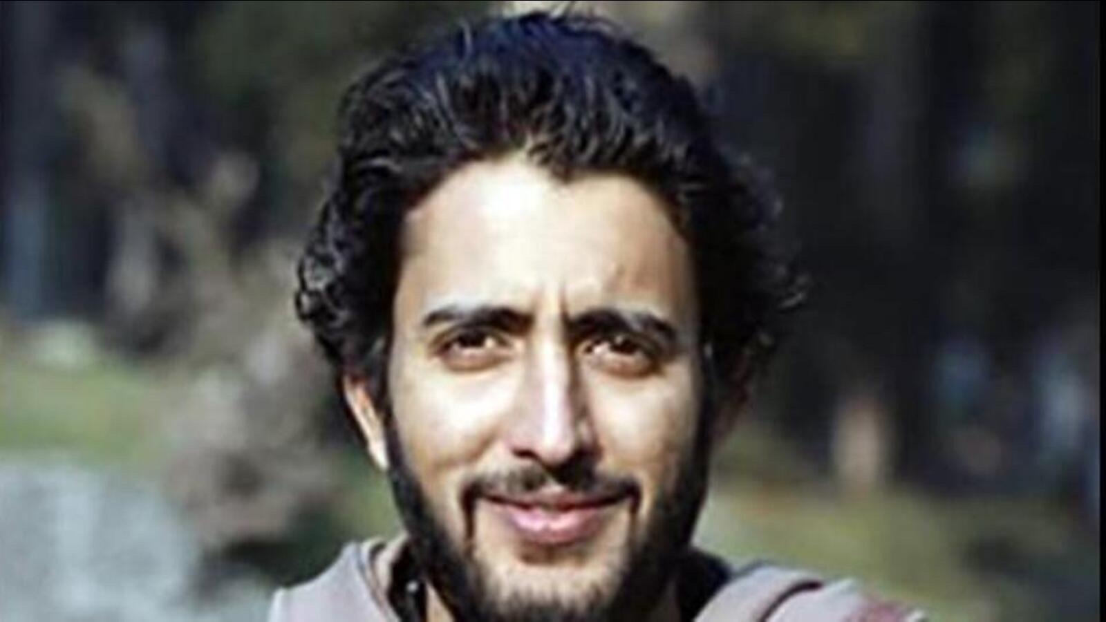 Kashmir journalist Fahad Shah released from jail after 21 months - Vimarsana News