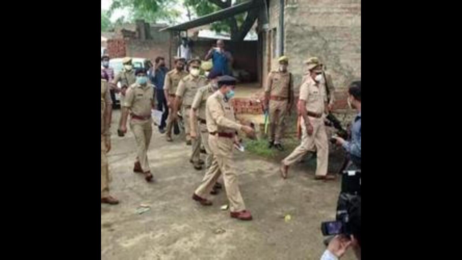 Hamirpur police seize properties worth ₹142 Cr in one of the largest Gangster Act actions - Vimarsana News