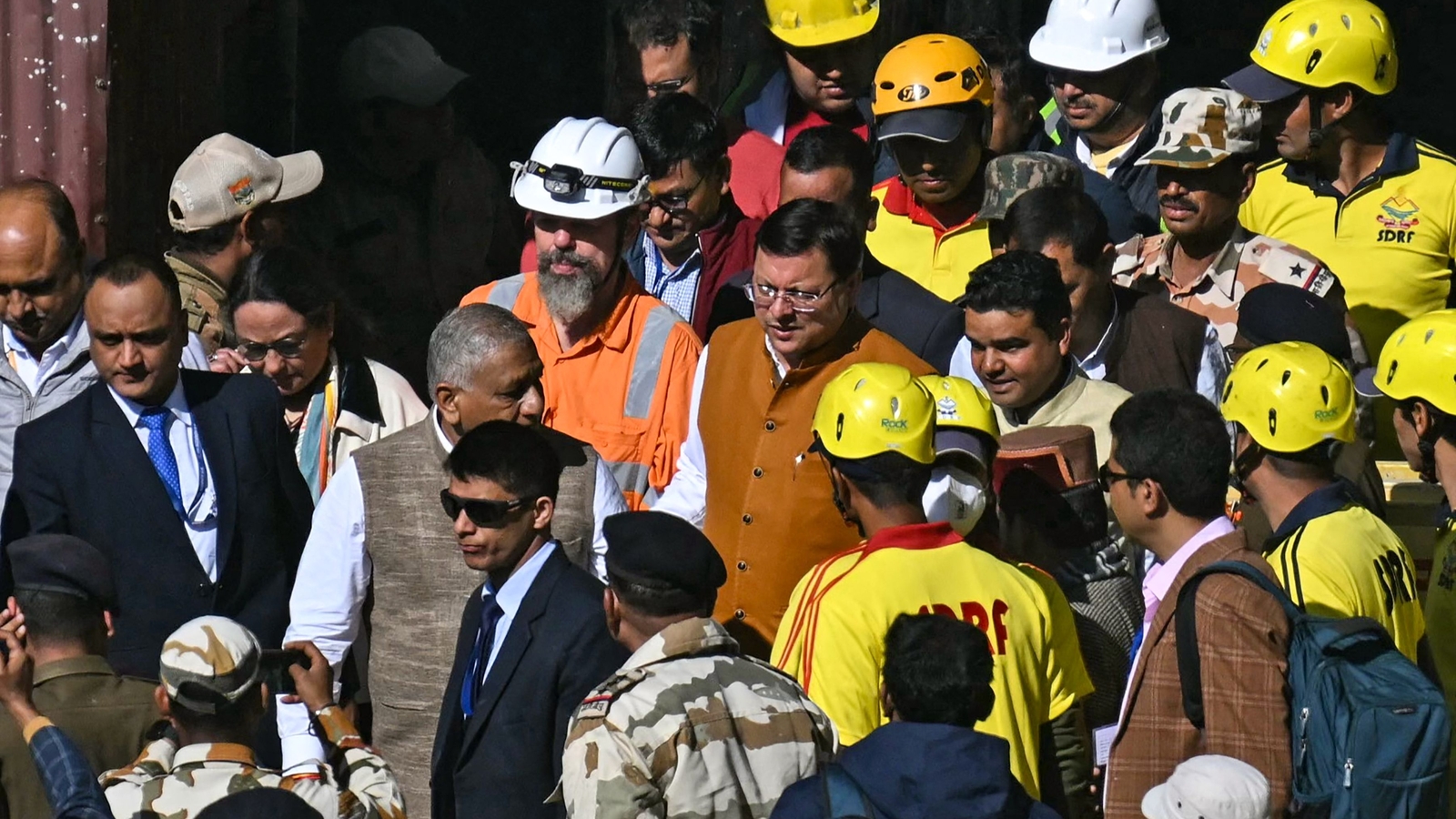 '12 to 14 hours': Senior official gives timeline for Uttarakhand tunnel rescue | Latest News India - Vimarsana News