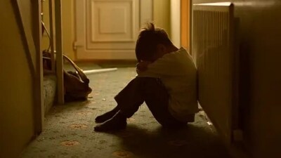 Why is emotional neglect in childhood so hard to identify? Psychologist explains (Unsplash) Why is emotional neglect in childhood so hard to identify? Psychologist explains (Unsplash)