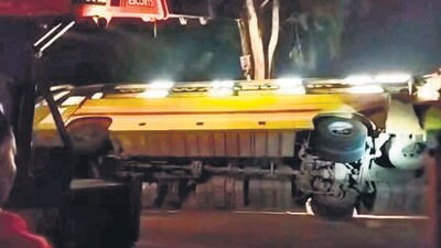 According to the police, four passengers who were trapped underneath the bus were rescued till early in the morning. (REPRESENTATIVE PHOTO) According to the police, four passengers who were trapped underneath the bus were rescued till early in the morning. (REPRESENTATIVE PHOTO)
