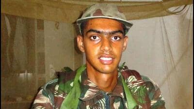 Captain MV Pranjal from Bengaluru was killed in an encounter with terrorists in Jammu and Kashmir’s Rajouri on Wednesday. (HT Photo) Captain MV Pranjal from Bengaluru was killed in an encounter with terrorists in Jammu and Kashmir’s Rajouri on Wednesday. (HT Photo)