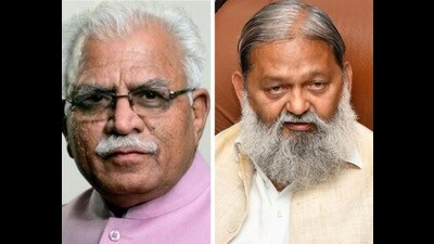 Haryana chief minister (CM) Manohar Lal Khattar and cabinet minister Anil Vij have been having frequent run-ins over administration issues. (HT File) Haryana chief minister (CM) Manohar Lal Khattar and cabinet minister Anil Vij have been having frequent run-ins over administration issues. (HT File)