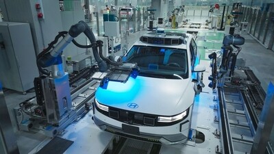 Hyundai Motor is using Boston Dynamics robots to manufacture the Ioniq 5 electric SUV at its Singapore facility. The robots, using AI technology, are contributing half of the work to manufacture the EV.