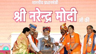 Prime Minister Narendra Modi being felicitated during a rally in Rajsamand on Thursday. (ANI) Prime Minister Narendra Modi being felicitated during a rally in Rajsamand on Thursday. (ANI)