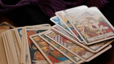 Read about your daily tarot prediction for Nove,ber 23, 2023. (Pixabay)