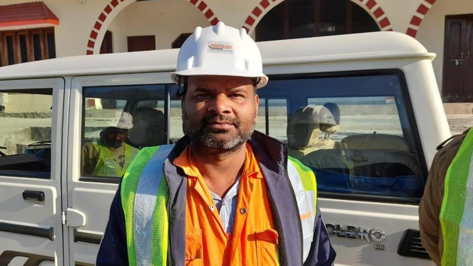 'It was risky', says mechanic who spent 3 hours in a pipe to cut metal girder | Latest News India - Vimarsana News