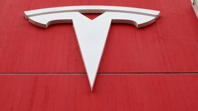 The logo of car manufacturer Tesla (REUTERS)
