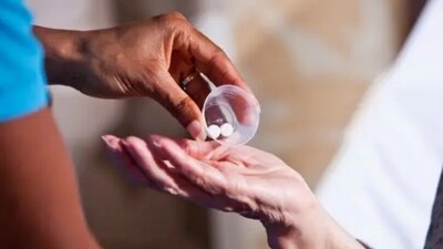 Some medication or specific pills can cause side effects of anxiety in us. We should be properly informed before consuming such medication. (Unsplash) Some medication or specific pills can cause side effects of anxiety in us. We should be properly informed before consuming such medication. (Unsplash)