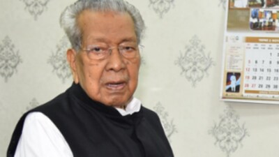 Chhattisgarh Governor Biswabhusan Harichandan (Twitter Photo) Chhattisgarh Governor Biswabhusan Harichandan (Twitter Photo)