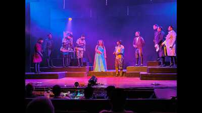 Macbeth’, a tragedy by William Shakespeare, was performed by a troupe comprising Mumbai’s BEST employees. (HT Photo)