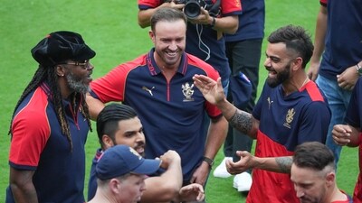 Chris Gayle, AB De Villiers and Virat Kohli at the RCB Unbox event before IPL 2023 (PTI)