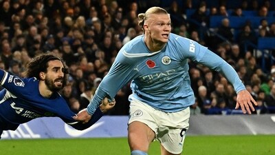 FILE PHOTO: Chelsea's Marc Cucurella fouls Manchester City's Erling Braut Haaland (R) (REUTERS)
