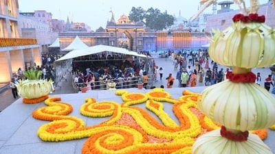 Kashi Vishwanath Temple complex on Sunday. (HT Photo) Kashi Vishwanath Temple complex on Sunday. (HT Photo)