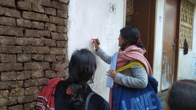 Now that the caste census is becoming a major poll issue across the country with INDIA promising its inclusion in the national manifesto, the BJP leaders are in a dilemma. (HT Photo)