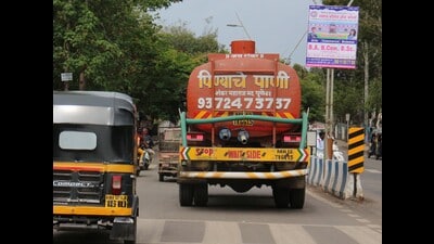 As per PMC statistics, the number of water tanker trips rose to 31,892 in August 2023 from 26,030 in August 2022. (HT PHOTO) As per PMC statistics, the number of water tanker trips rose to 31,892 in August 2023 from 26,030 in August 2022. (HT PHOTO)