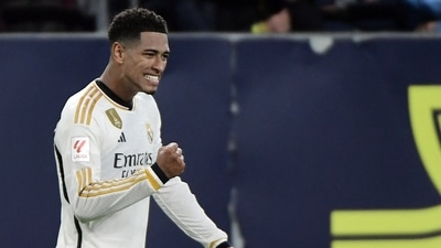 Real Madrid's English midfielder Jude Bellingham celebrates scoring his team's third goal vs Cadiz. (AFP) Real Madrid's English midfielder Jude Bellingham celebrates scoring his team's third goal vs Cadiz. (AFP)