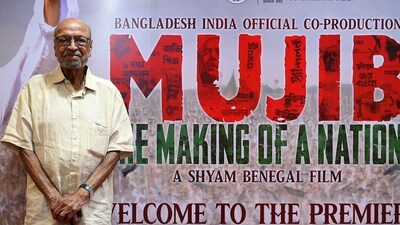 Bollywood film director, screenwriter and documentary filmmaker Shyam Benegal attends the special screening of his upcoming biographical film Mujib: The Making of a Nation, a biopic on Bangabandhu Sheikh Mujibur Rahman, the first President of Bangladesh in Mumbai on October 25, 2023. (Photo by Sujit JAISWAL / AFP) (AFP) Bollywood film director, screenwriter and documentary filmmaker Shyam Benegal attends the special screening of his upcoming biographical film Mujib: The Making of a Nation, a biopic on Bangabandhu Sheikh Mujibur Rahman, the first President of Bangladesh in Mumbai on October 25, 2023. (Photo by Sujit JAISWAL / AFP) (AFP)