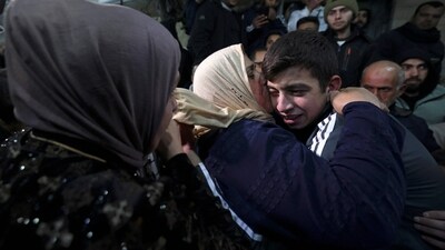 Both Israel and Hamas have expressed their concern over the current hostage-prisoner exchange list in the ceasefire (AFP) (AFP)