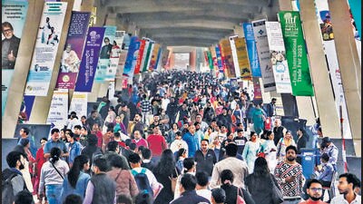 Visitors at the 42nd India International Trade Fair at Pragati Maidan, in New Delhi on Monday. (PTI)